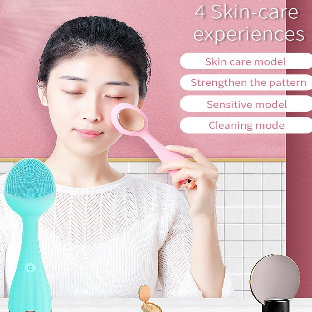 Facial Cleansing Brush